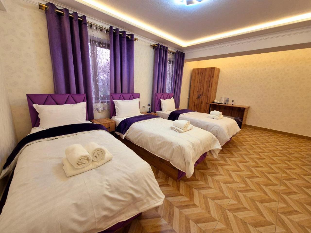 Samarkand Imron Hotel Esterno foto