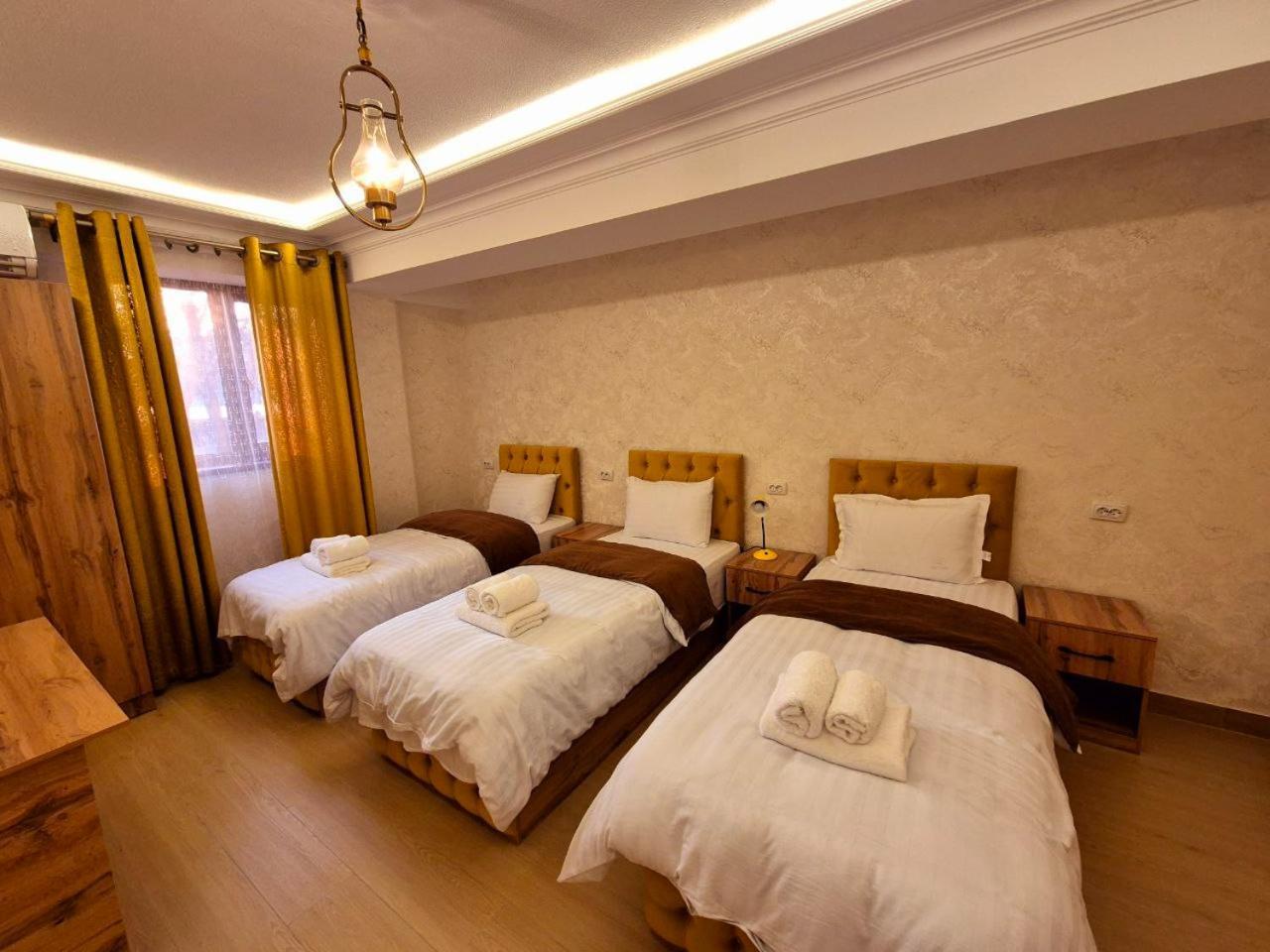 Samarkand Imron Hotel Esterno foto