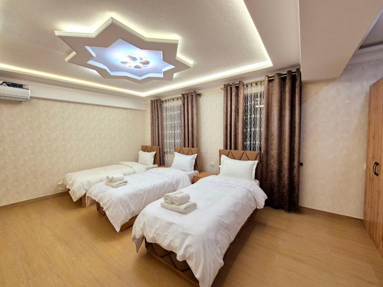 Samarkand Imron Hotel Esterno foto