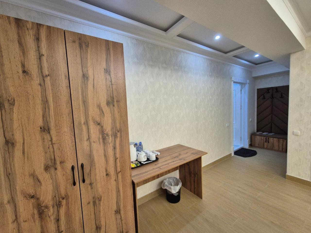 Samarkand Imron Hotel Esterno foto