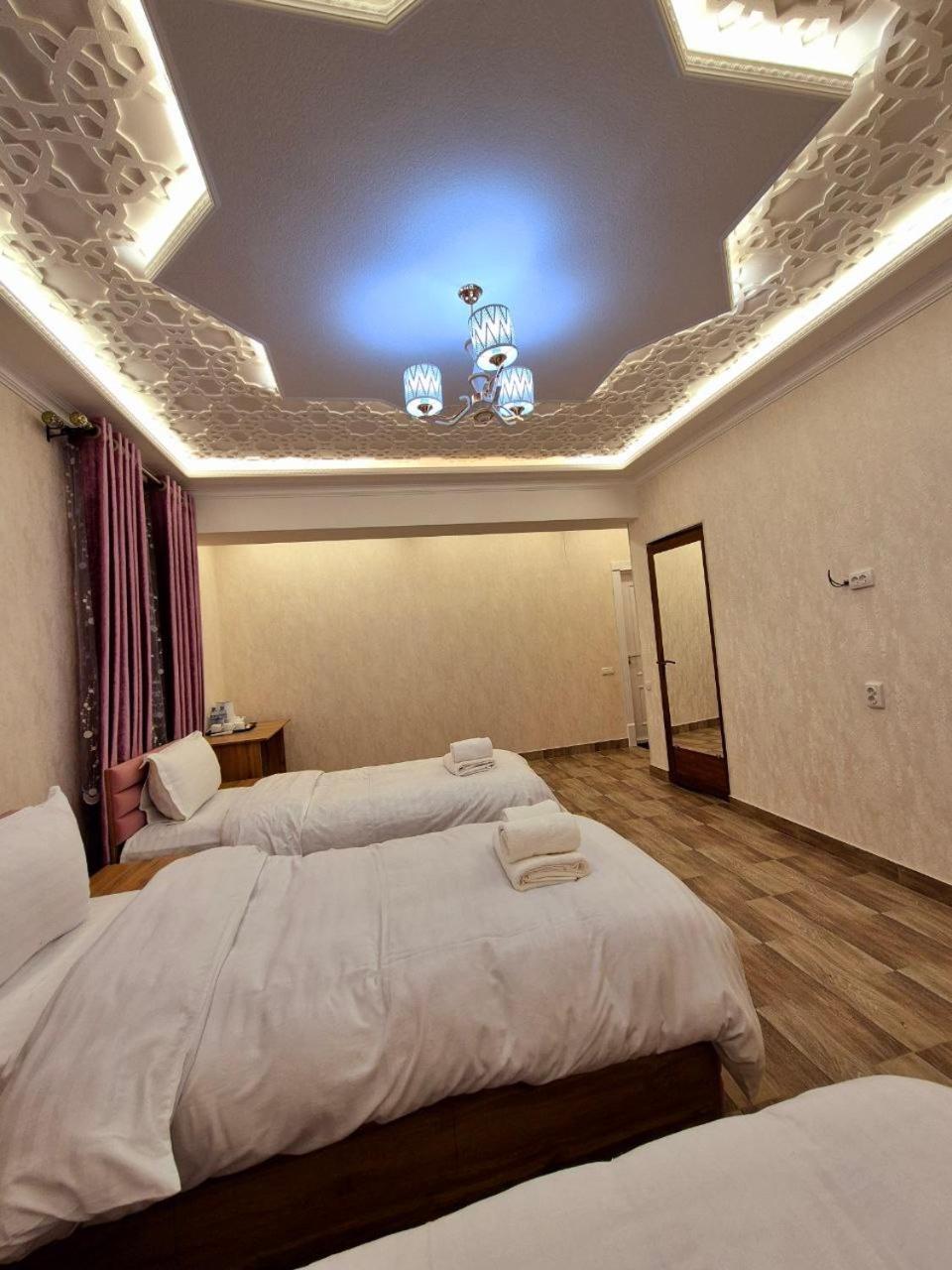 Samarkand Imron Hotel Esterno foto