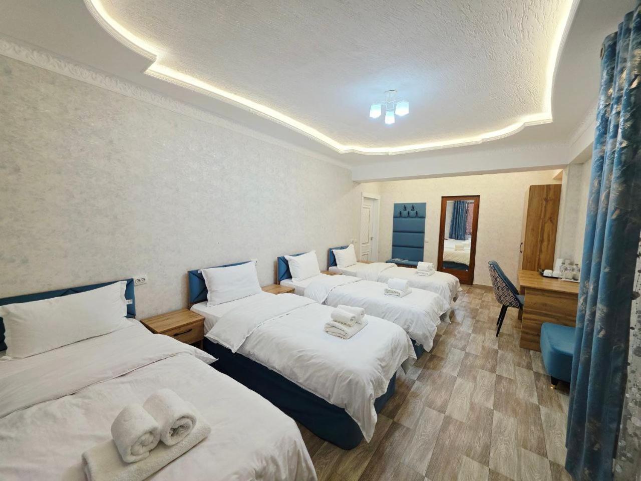Samarkand Imron Hotel Esterno foto
